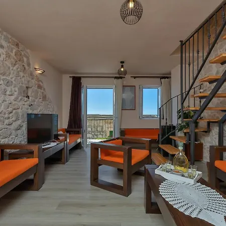 House Nede