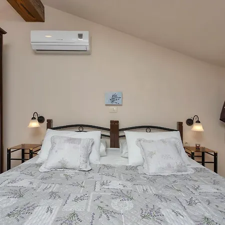 Holiday home House Nede *