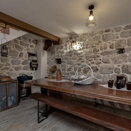 House Nede Holiday home